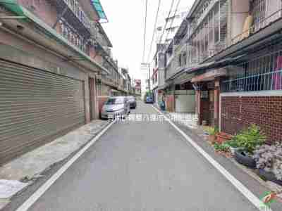 桃園市龍潭區★★★龍潭804醫院翻新透天☆中興路★武漢國小國中透天 桃園市龍潭區★★★龍潭804醫院翻新透天☆中興路★武漢國小國中透天